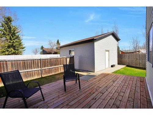 4542 44 Avenue Close, Rocky Mountain House, AB - Outdoor With Deck Patio Veranda With Exterior