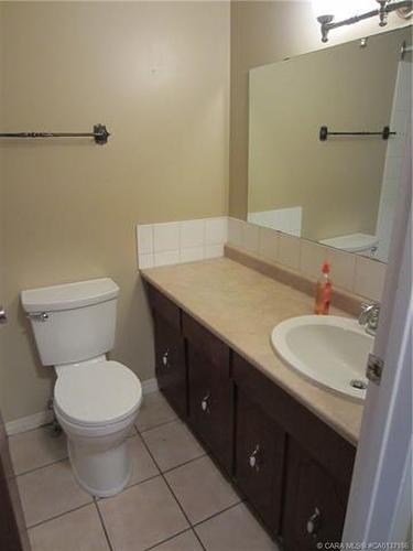 5810 Marler Drive, Camrose, AB - Indoor Photo Showing Bathroom