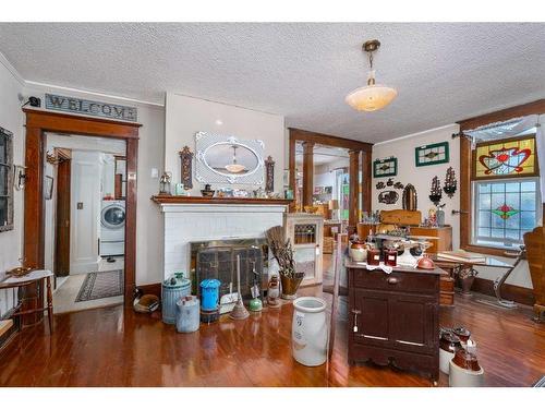 216 Lady Vivian Avenue West, Galahad, AB - Indoor With Fireplace