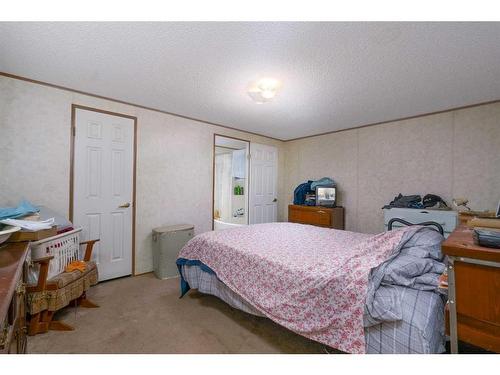 5140 52 Avenue, Viking, AB 