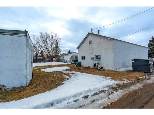 5140 52 Avenue, Viking, AB 