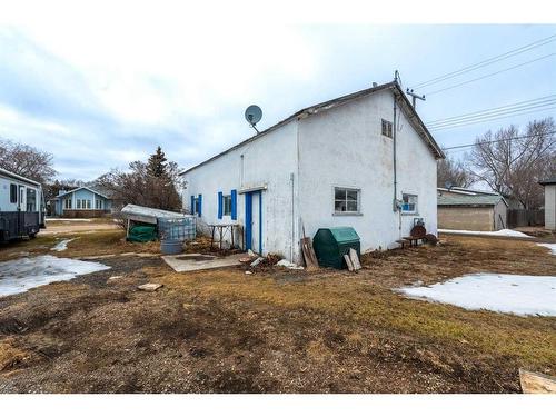 5140 52 Avenue, Viking, AB 