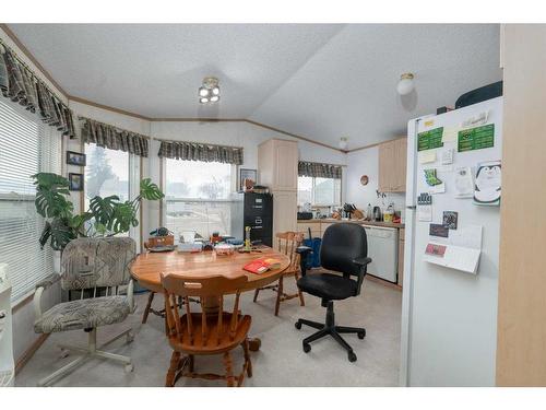 5140 52 Avenue, Viking, AB 