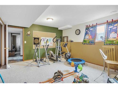 4307 57 Avenue, Innisfail, AB - Indoor Photo Showing Gym Room