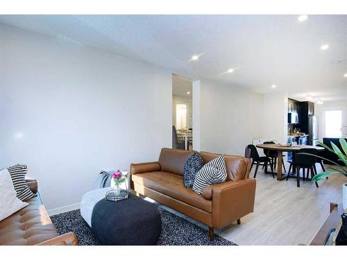 14645 1 Street Ne, Calgary, AB - Indoor Photo Showing Living Room