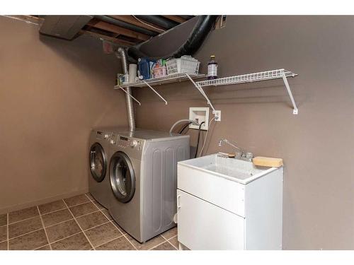 38309 Range Road 244, Rural Lacombe County, AB - Indoor Photo Showing Laundry Room