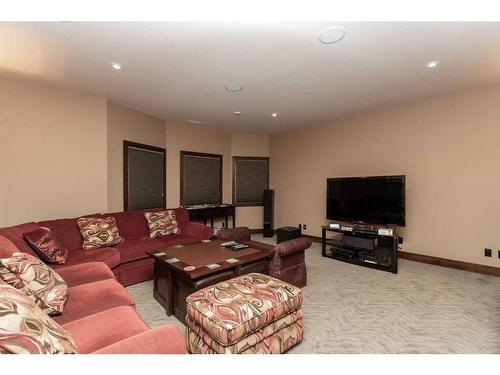 132-38254 Range Road 265, Rural Red Deer County, AB - Indoor Photo Showing Living Room