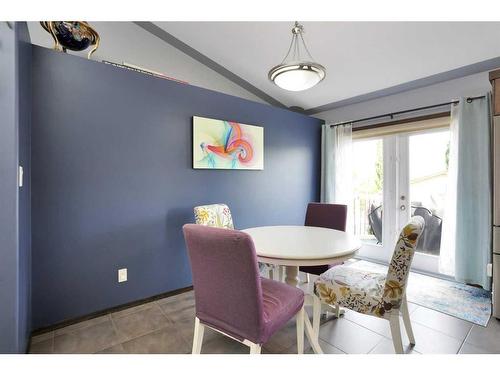 28 Isbister Close, Red Deer, AB - Indoor Photo Showing Dining Room