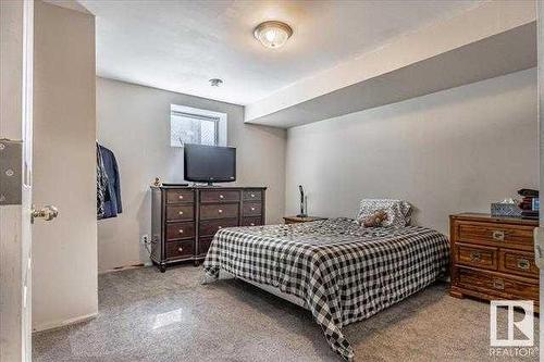 4703 52 Avenue, Warburg, AB - Indoor Photo Showing Bedroom