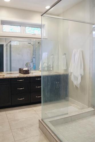 5109 50 Street, Sedgewick, AB - Indoor Photo Showing Bathroom