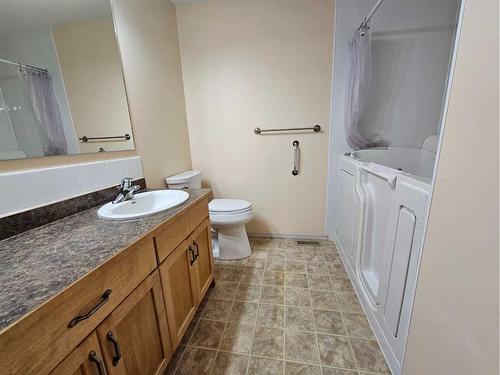 4-4802 49 Street, Mayerthorpe, AB - Indoor Photo Showing Bathroom