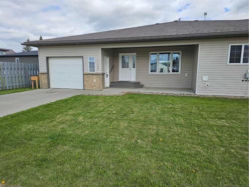 4-4802 49 Street, Mayerthorpe, AB - Outdoor