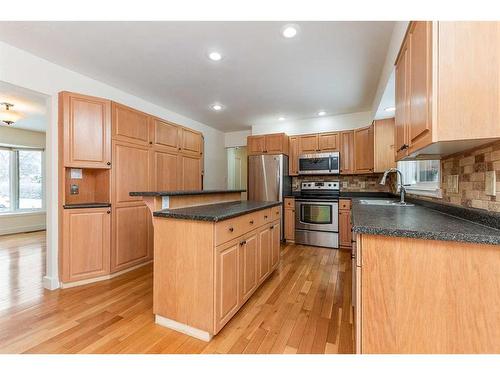3749 43A Avenue, Red Deer, AB - Indoor Photo Showing Kitchen