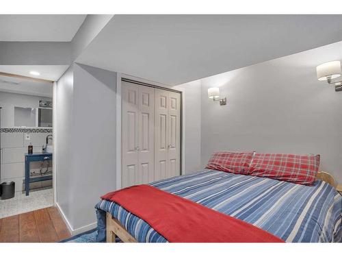 66 Crossley Street, Red Deer, AB - Indoor Photo Showing Bedroom