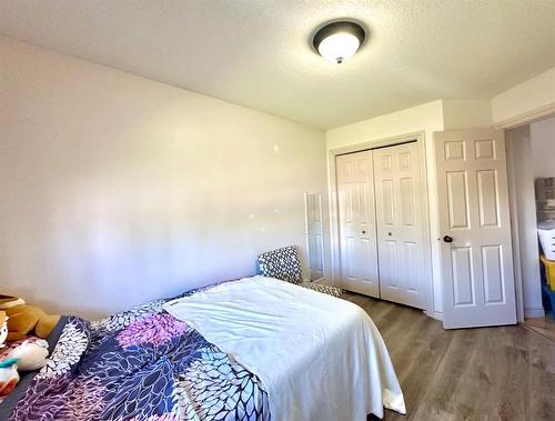 5316 55 Avenue, Bashaw, AB - Indoor Photo Showing Bedroom