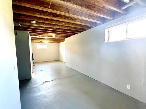 5316 55 Avenue, Bashaw, AB - Indoor Photo Showing Basement