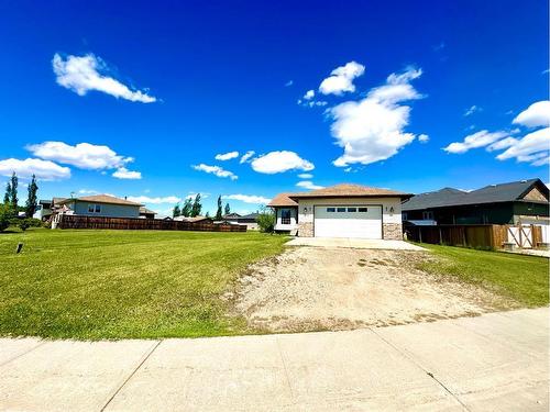 5316 55 Avenue, Bashaw, AB - Outdoor