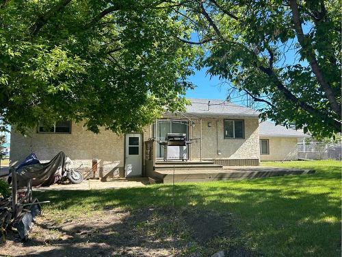 5404 48 Avenue West, Forestburg, AB - Outdoor With Deck Patio Veranda