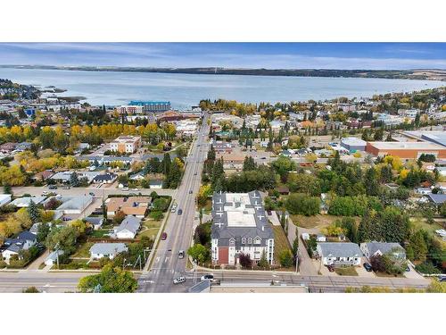 204-4707 50 Street, Sylvan Lake, AB - Outdoor With Body Of Water With View