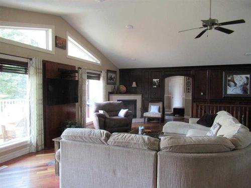 25 Echo Valley Crescent, Rural Clearwater County, AB - Indoor Photo Showing Living Room With Fireplace