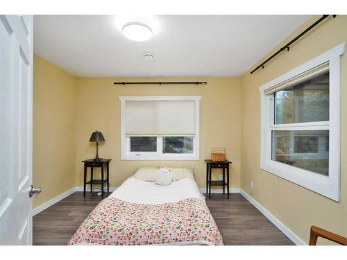 12-33052 Range Road 52, Rural Mountain View County, AB - Indoor Photo Showing Bedroom