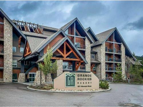 241-901 Mountain Street, Canmore, AB - Outdoor With Balcony With Facade