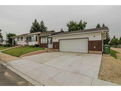 1 Welliver Street, Red Deer, AB - Outdoor