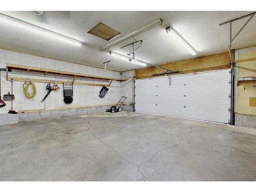1 Welliver Street, Red Deer, AB - Indoor Photo Showing Garage