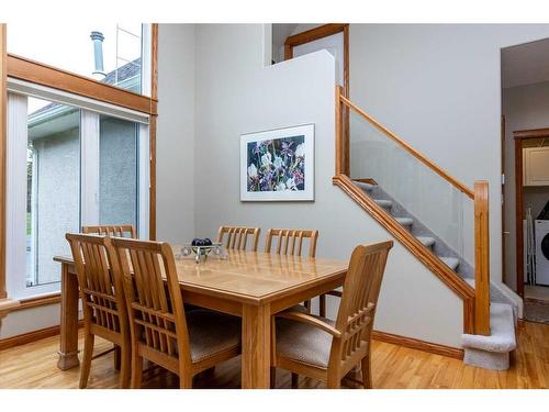 120-37411 Waskasoo Avenue, Rural Red Deer County, AB - Indoor Photo Showing Dining Room