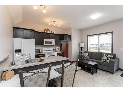 10 Iron Wolf Close, Lacombe, AB - Indoor