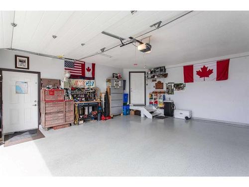 10 Iron Wolf Close, Lacombe, AB - Indoor Photo Showing Garage