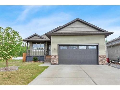 83 Cedar Square, Blackfalds, AB - Outdoor With Facade