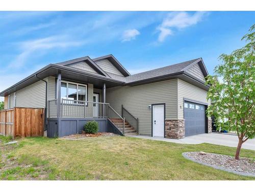 83 Cedar Square, Blackfalds, AB - Outdoor