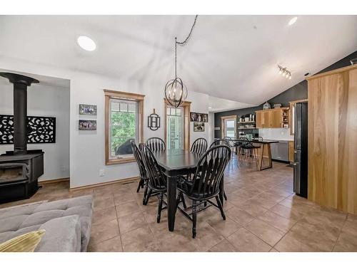 317 Canal Street, Rural Ponoka County, AB - Indoor Photo Showing Dining Room