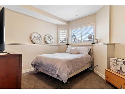 11 Judd Close, Red Deer, AB - Indoor Photo Showing Bedroom