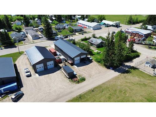 4848 54 Avenue, Eckville, AB 