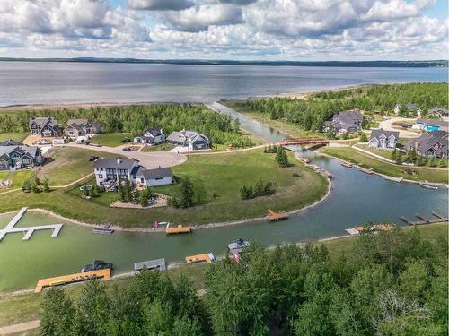 766 Bridgeview Road, Rural Ponoka County, AB 