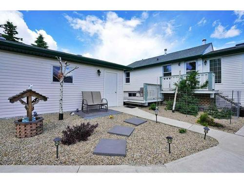 26 Sunnyside Drive, Rural Ponoka County, AB - Outdoor With Deck Patio Veranda