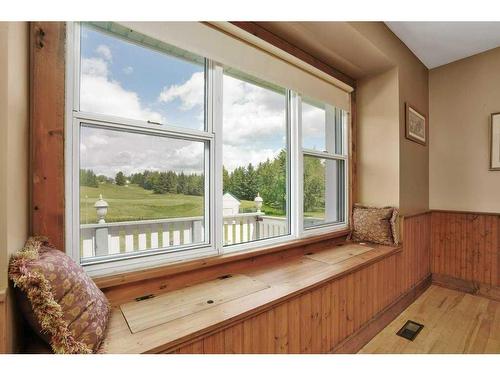 26 Sunnyside Drive, Rural Ponoka County, AB - Indoor Photo Showing Other Room