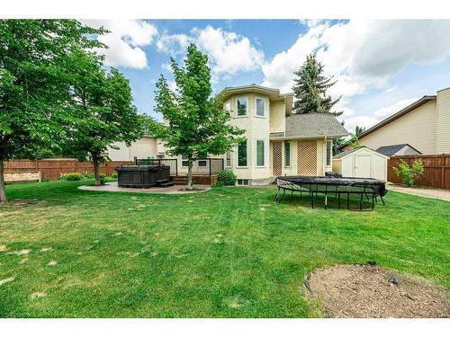 62 Dickenson Crescent, Red Deer, AB 