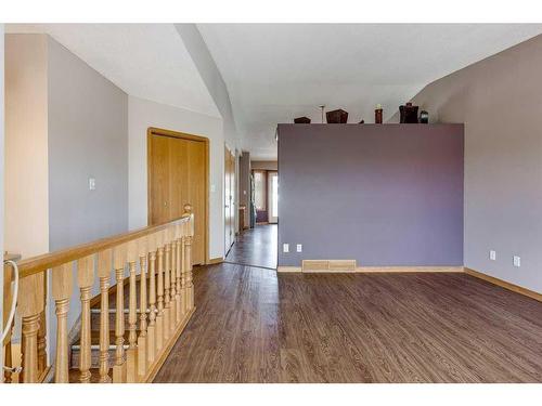 155 Ellenwood Drive, Red Deer, AB - Indoor Photo Showing Other Room