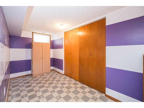 45 Gilbert Crescent, Red Deer, AB - Indoor Photo Showing Other Room