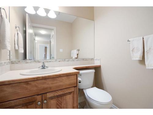 55-173 Austin Drive, Red Deer, AB - Indoor Photo Showing Bathroom