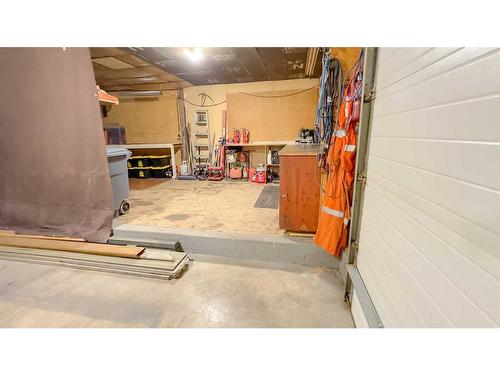 141 28319 Twp Rd 384, Red Deer County, Rural Red Deer County, AB - Indoor