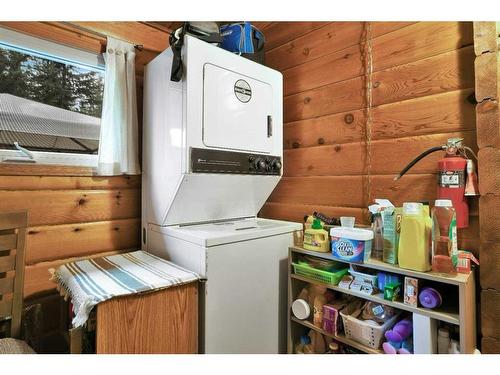 121-34408 Range Road 41, Rural Red Deer County, AB - Indoor Photo Showing Laundry Room
