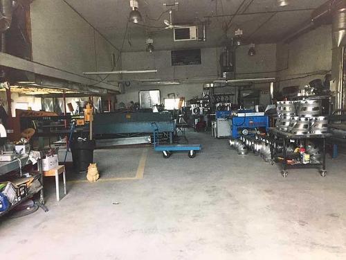 36009 Highway 2A South, Rural Red Deer County, AB - Indoor Photo Showing Garage