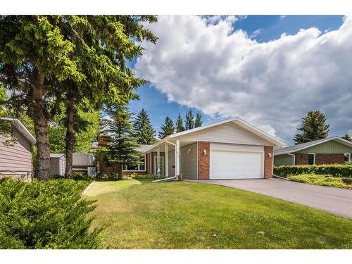 24 Anderson Close, Red Deer, AB - Outdoor