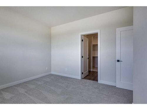 101 Gray Close, Sylvan Lake, AB - Indoor Photo Showing Other Room