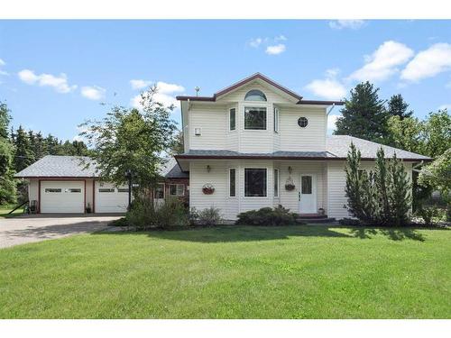 11 26575 Highway 11, Rural Red Deer County, AB - Outdoor With Facade