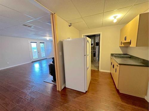 322-44101 Rnge Road 214 Beaver Road, Rural Camrose County, AB - Indoor Photo Showing Kitchen